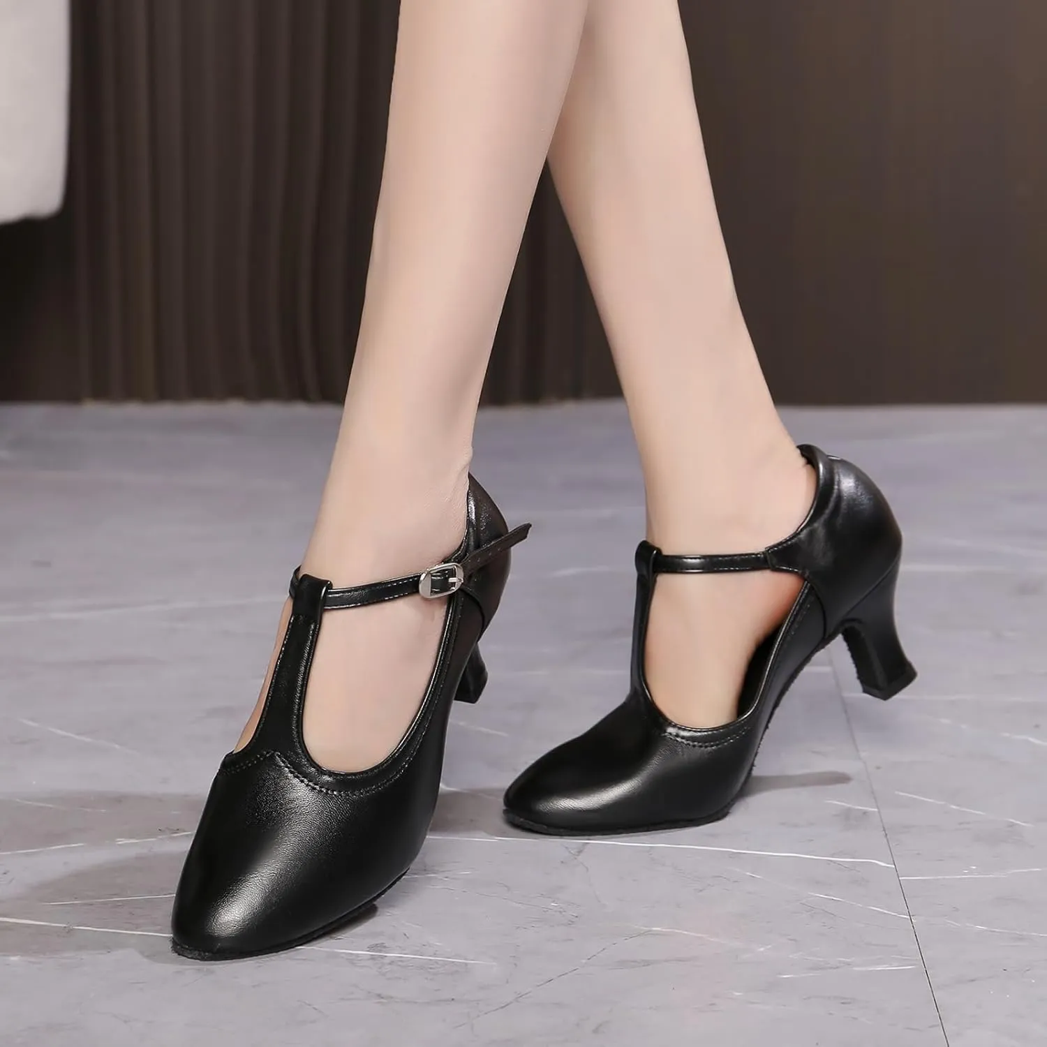 AOQUNFS Women Character Dance Shoes Ballroom Salsa Practice Performance Dancing Shoes,111
