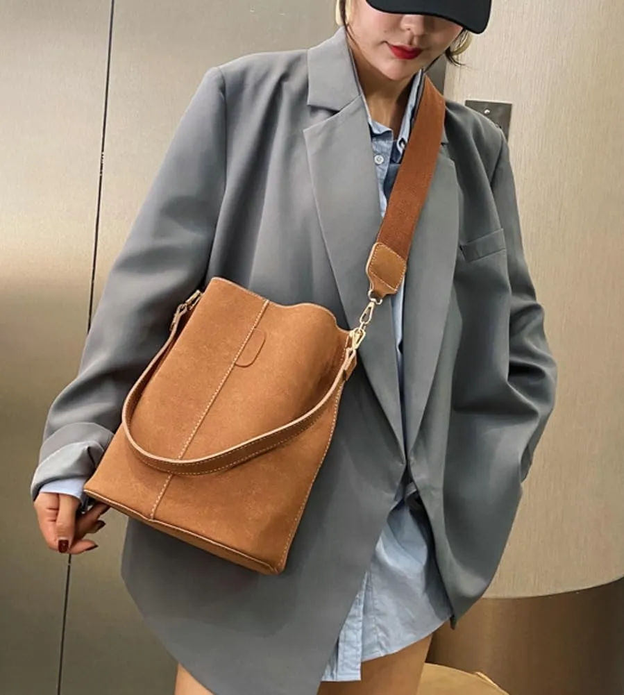 Crossbody Bags for Women PU Leather Tote Bag Shoulder Purse Velvet Retro Satchel Hobo Handbags 2024
