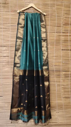 Maheshwari Silk Saree with All Over Bootis