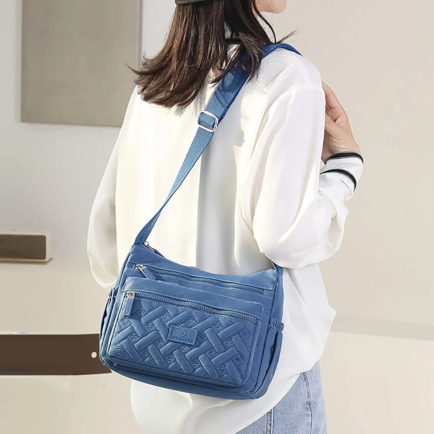 Puffy Crossbody Bags for Women Stadium Crossbody Messenger Bags for Concerts Sporting Events Small Makeup Bag(Blue)