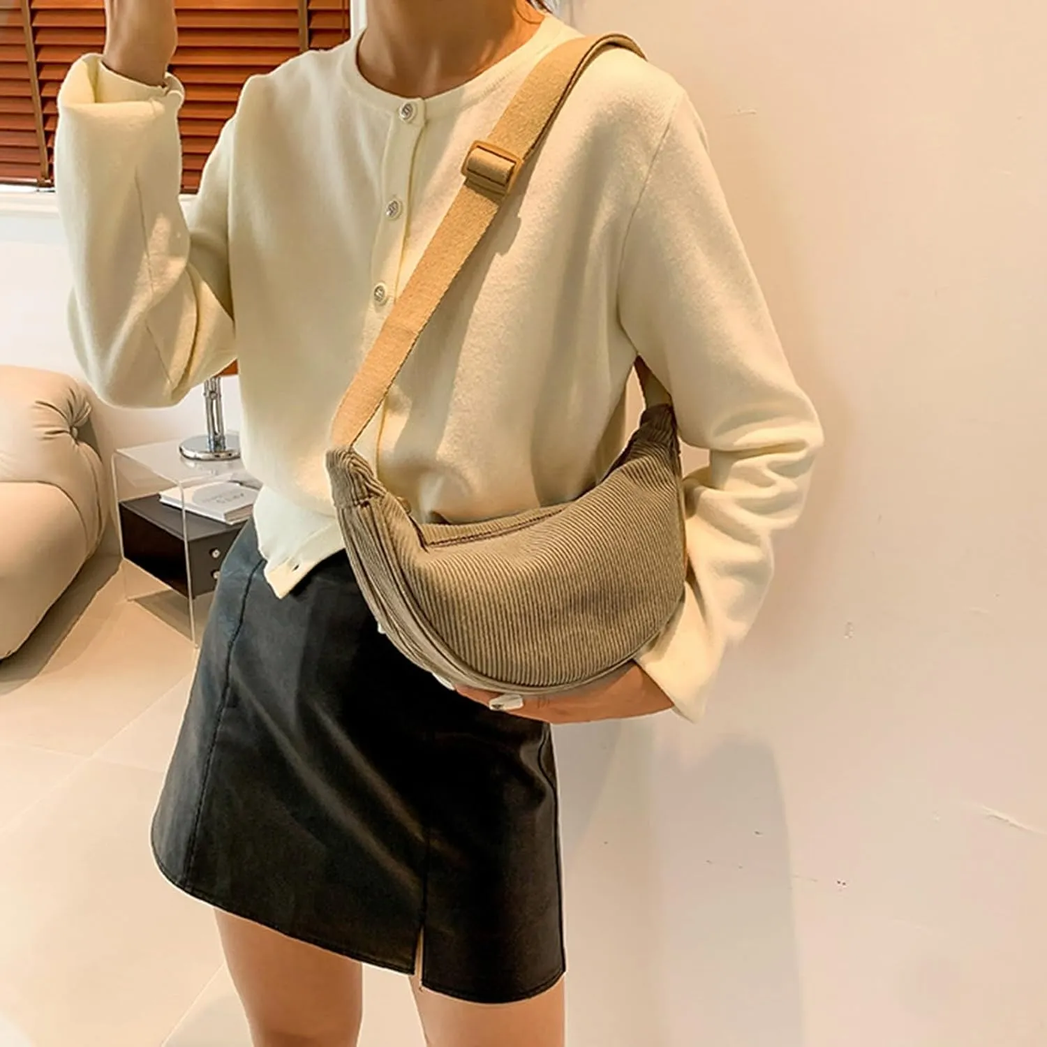 Purses for Women Crossbody Anti Theft Fashion Canvas Hippie Crossbody Bags Carry on Bag for Airplanes Women(Khaki)