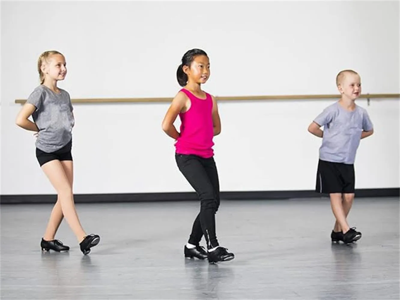 Unisex Kids Youth Boys Girls Black Tap Dance Shoes Lace-Up Heels Split Sole Jazz Dancing Shoes