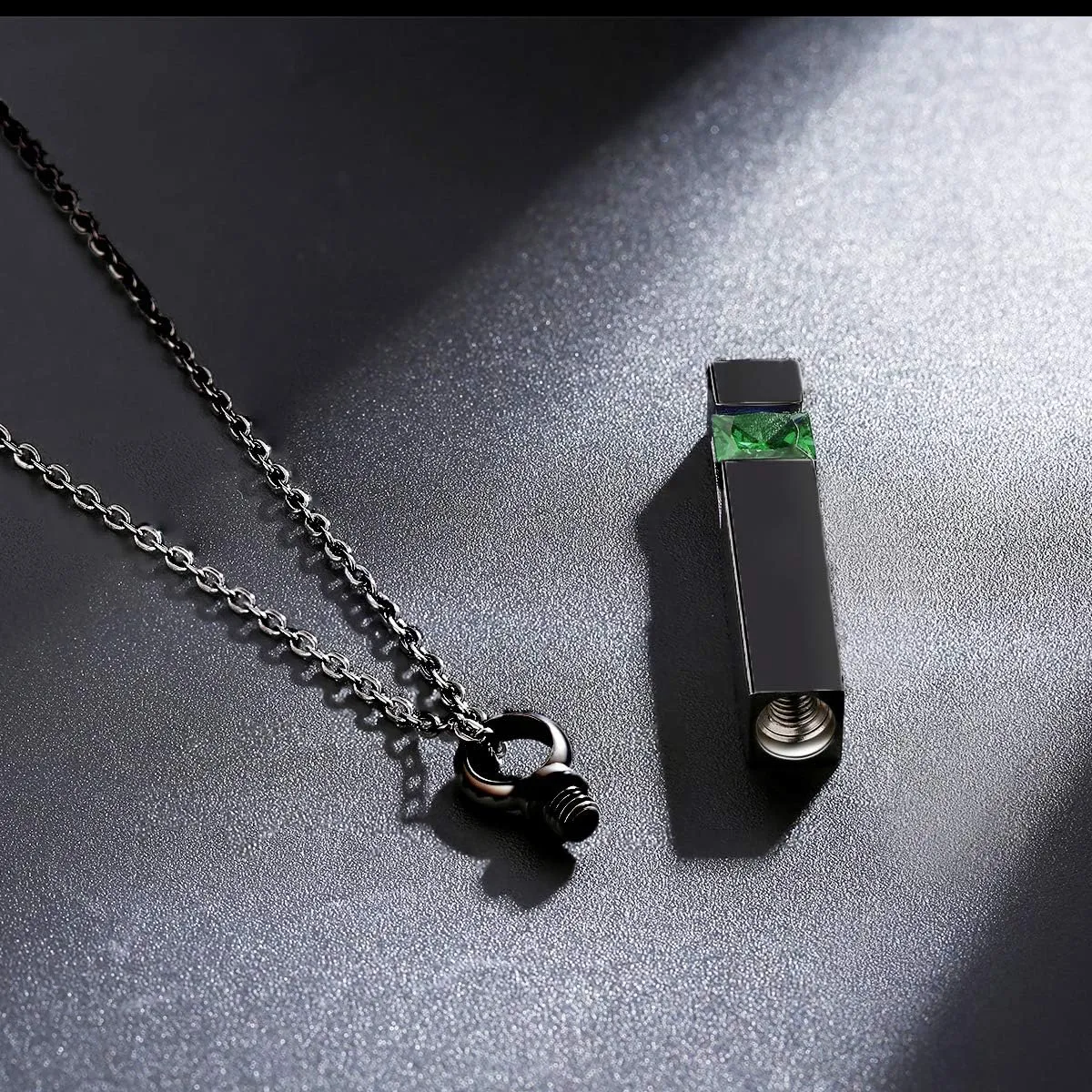 Vertical Bar Zircon Cremation Jewelry for Ashes Men Women Urn Necklace for Ashes Mom Dad Grandpa Grandma 