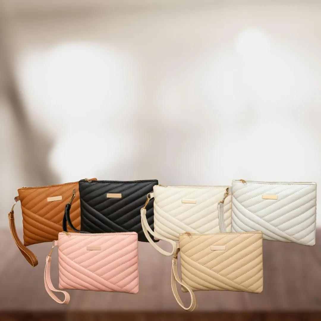 Women's Designer leather luxury Wristlet Quilted Classic design Clutch Purse lightweight Medium sized wristlet Zipper wallet